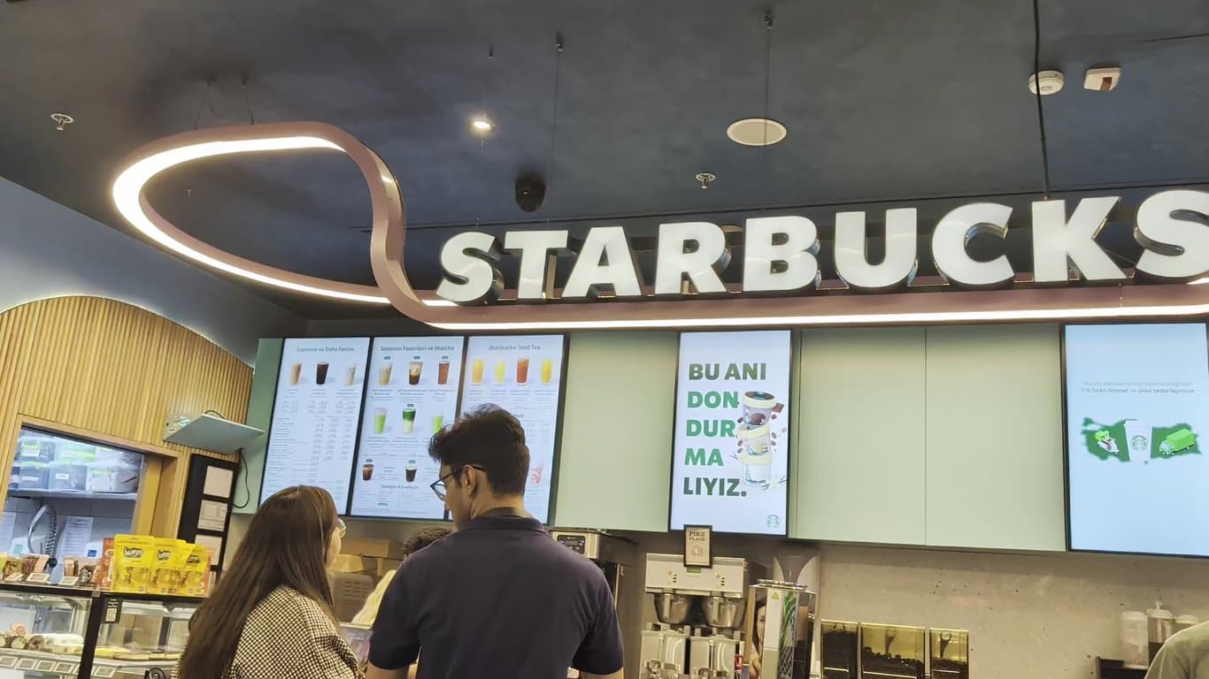 Starbucks fotoğraf 2