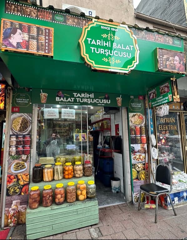 Tarihi Balat Turşucusu
