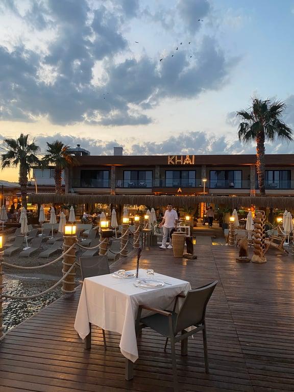 Tuzz Restaurant