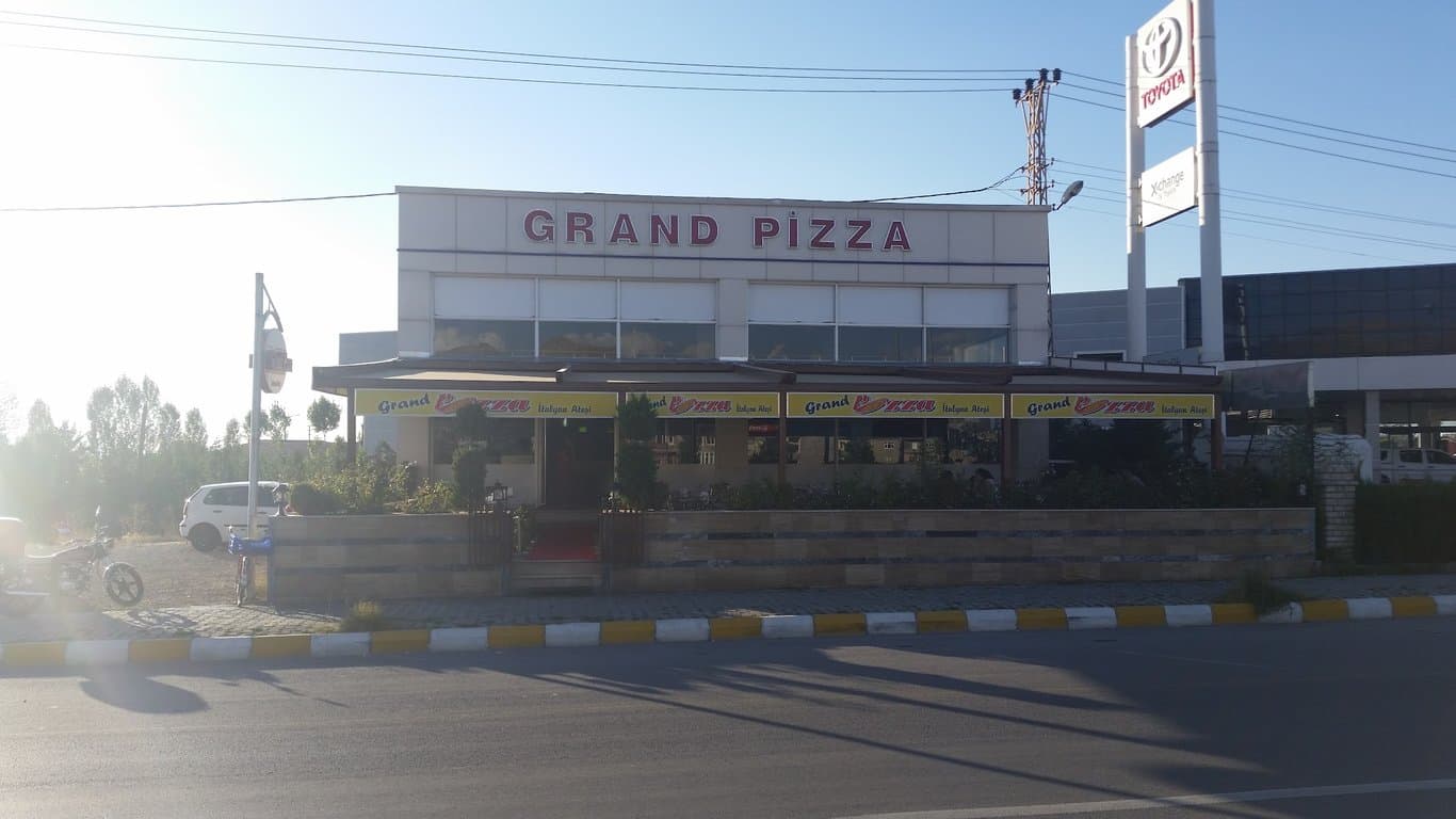 Van Grand Pizza fotoğraf 3
