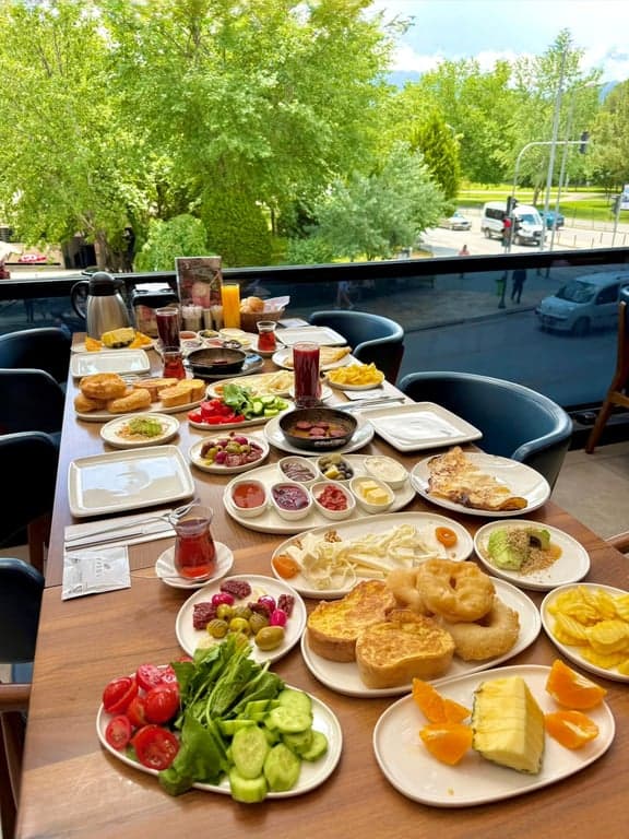 Varol Gurme fotoğraf 4