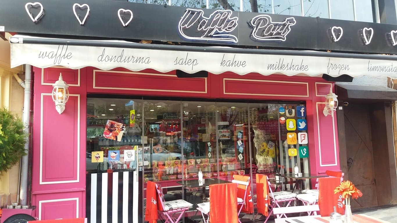 Waffle Port Cafe fotoğraf 1