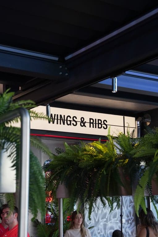 Wings & Ribs fotoğraf 1