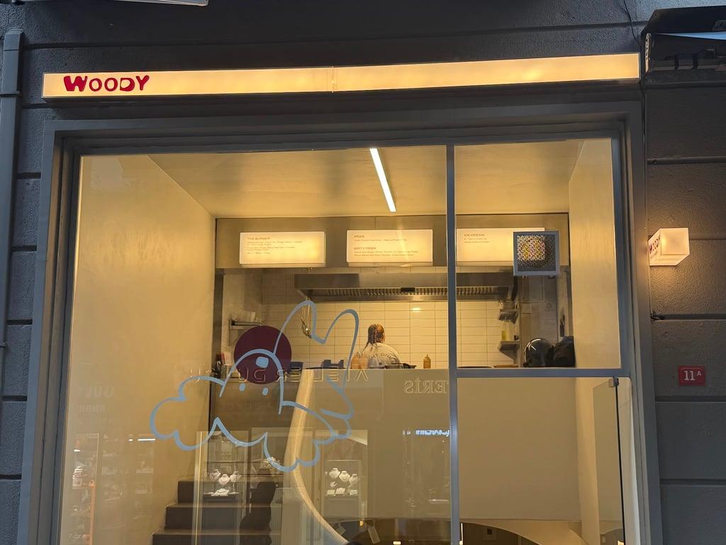 Woody fotoğraf 1