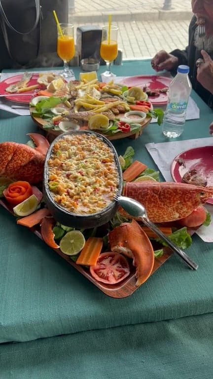 Yakamoz Balık Restaurant fotoğraf 2