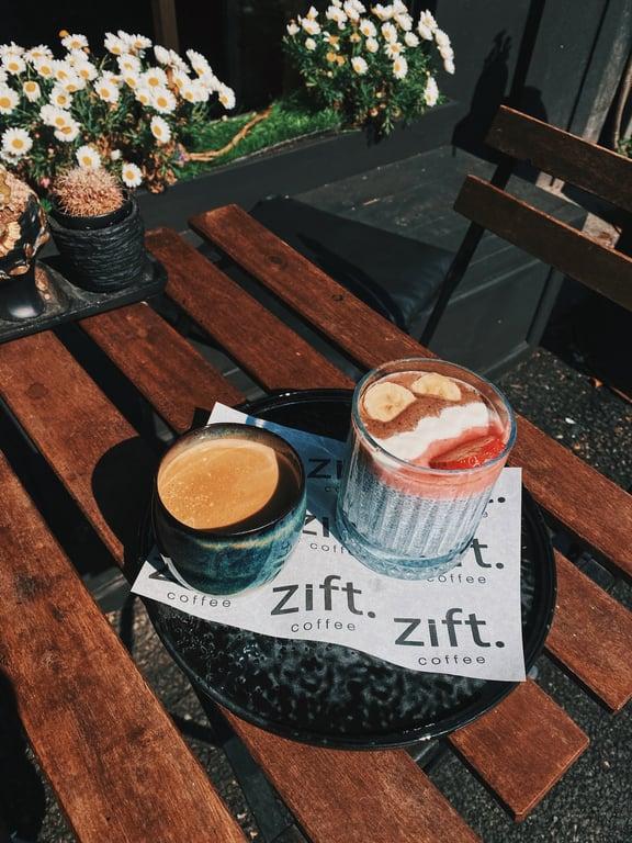Zift. Coffee fotoğraf 3