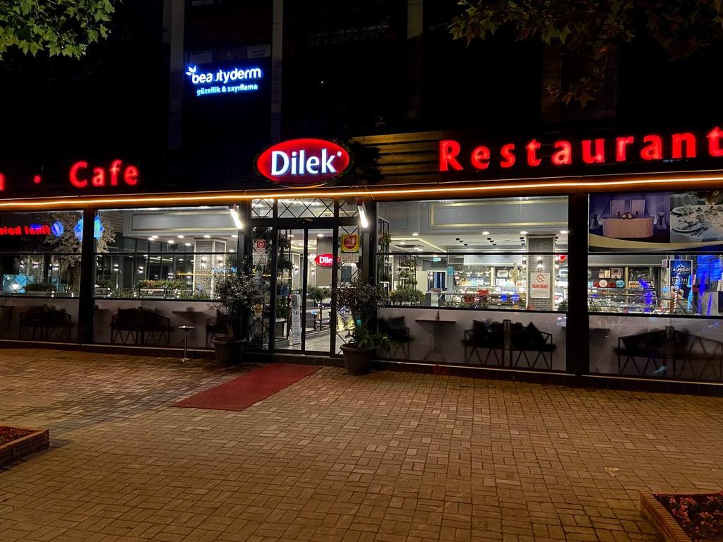 Dilek Pastanesi Zuhuratbaba fotoğraf 2
