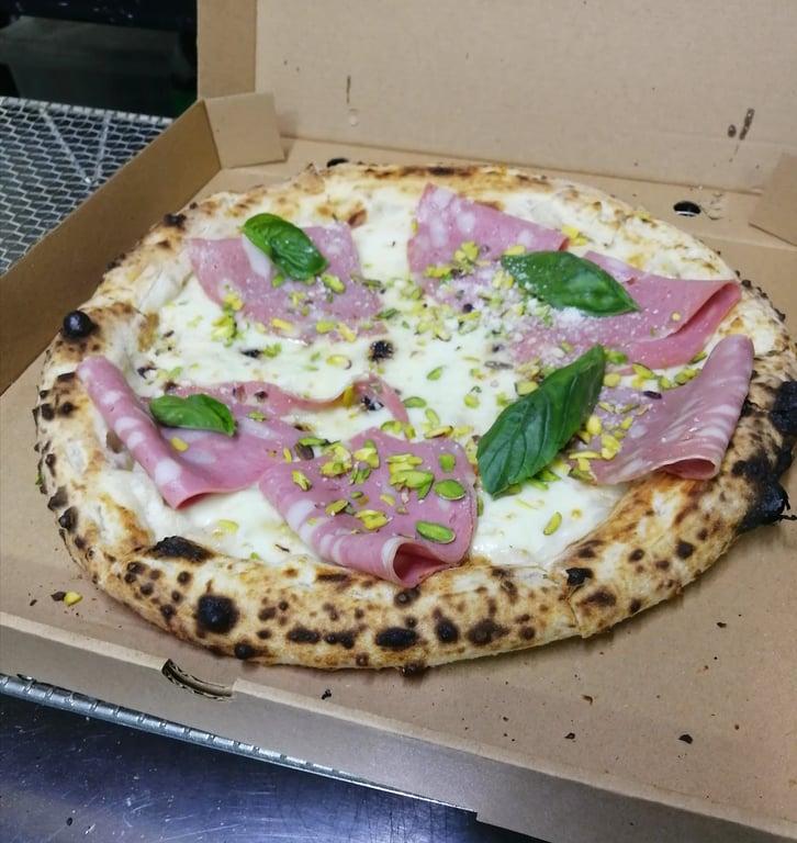 Azzurro Pizza Napoletana