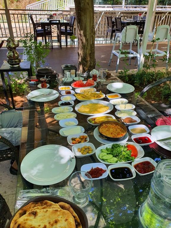 Sürgü Çamlıca Et Balık Restaurant fotoğraf 5