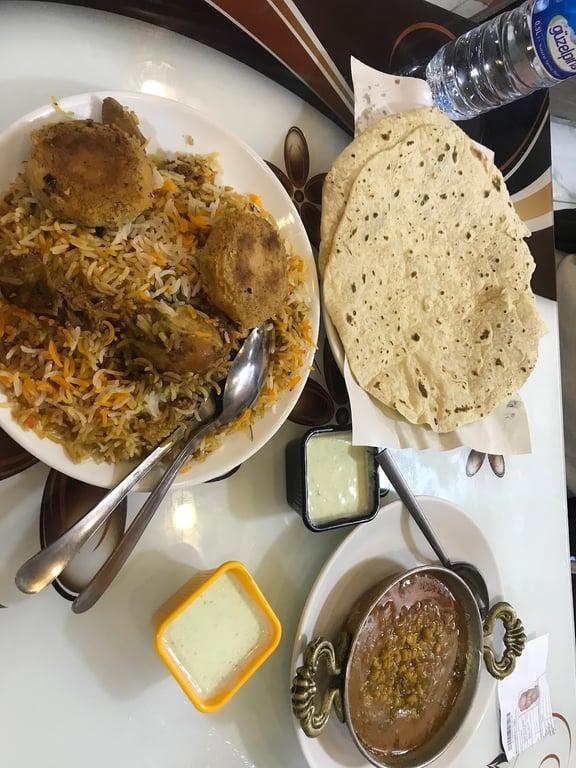MUMBAI ZAIQA RESTORAN fotoğraf 8
