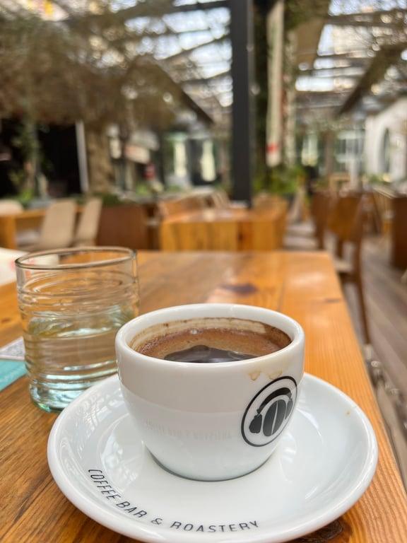 Bistro 33 fotoğraf 3