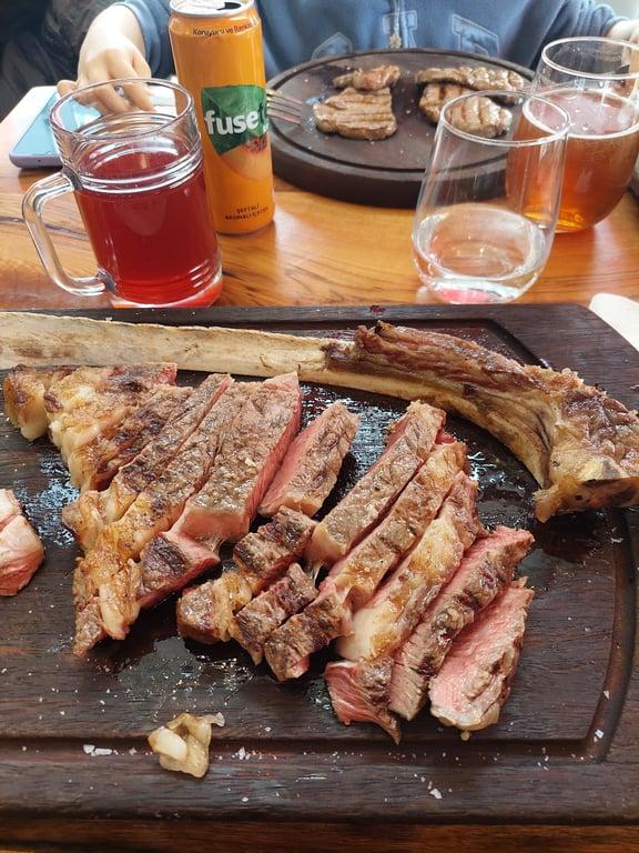 Bybull Steakhouse fotoğraf 3