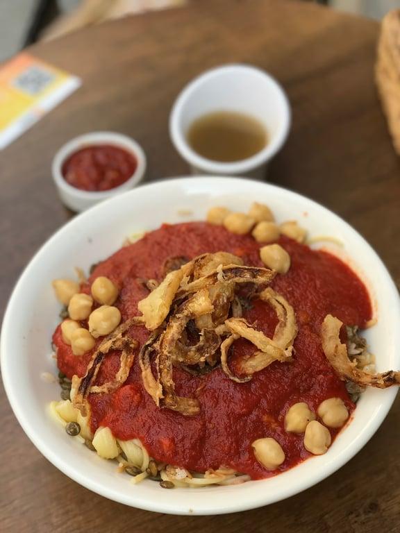 KEM KÜM Egyptian Vegan Restaurant Moda Kadıköy Istanbul fotoğraf 3