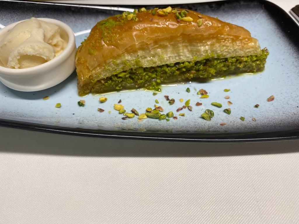Adella Seafood Restaurant fotoğraf 2