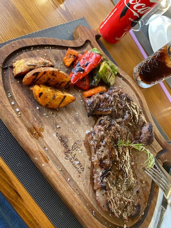 Sofi’s Marina Brasserie fotoğraf 6