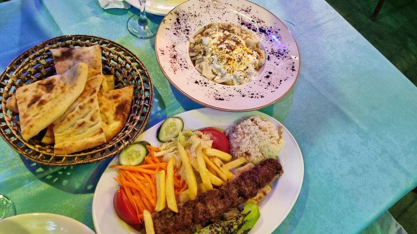 Green Garden Restaurant Cafe fotoğraf 6