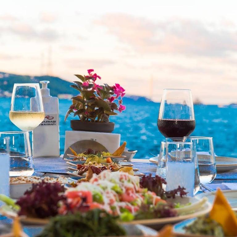Üç Balık Restaurant fotoğraf 1