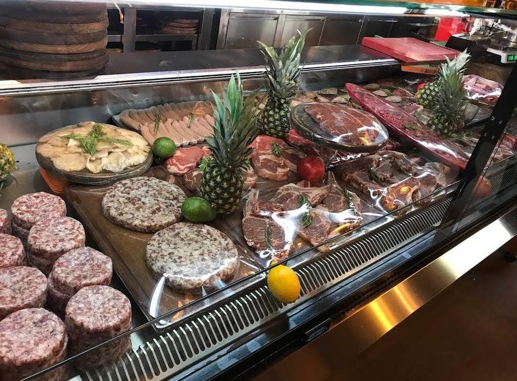 Cezzar Steakhouse fotoğraf 1