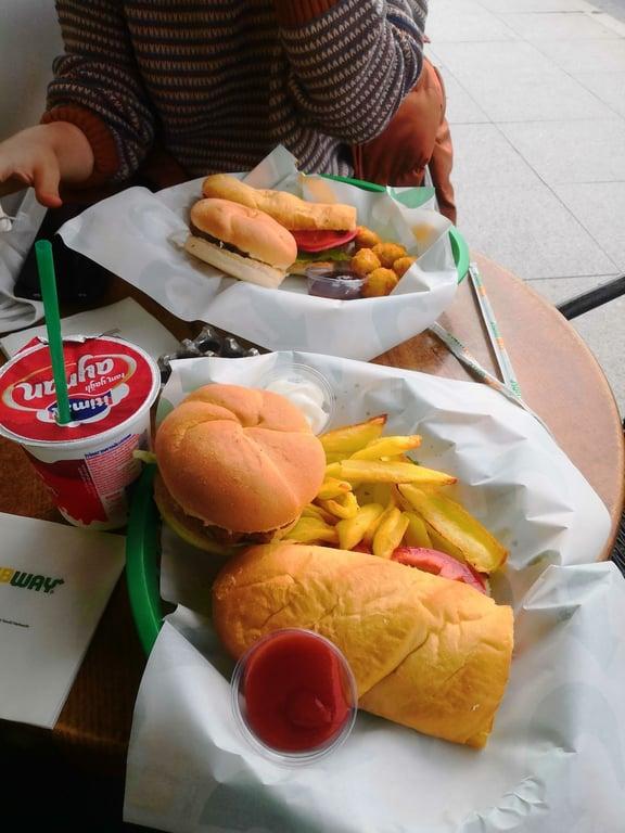 SUBWAY ALTUNİZADE fotoğraf 8