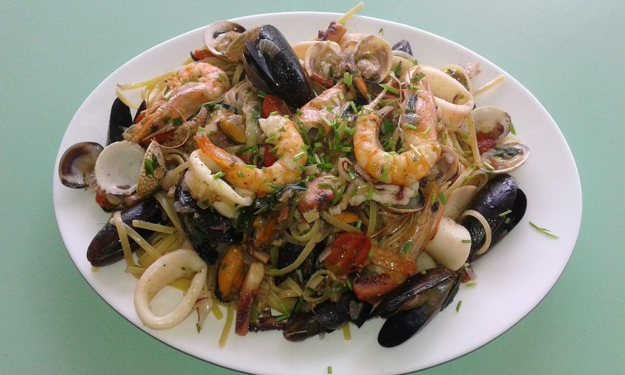 Mamouzelos Seafood Restaurant fotoğraf 9