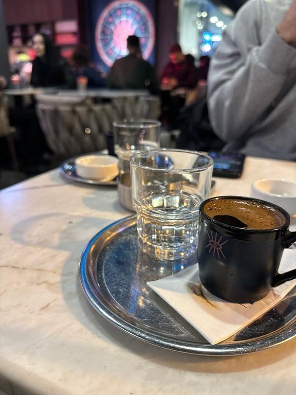 What The Coffee Akaretler fotoğraf 4