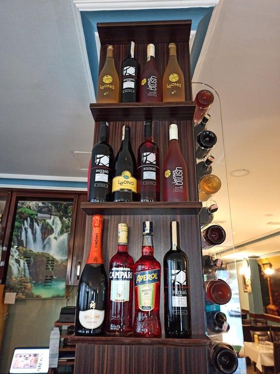 MEŞE OCAKBAŞI RESTAURANT MEYHANE (ONUR RESTAURANT)