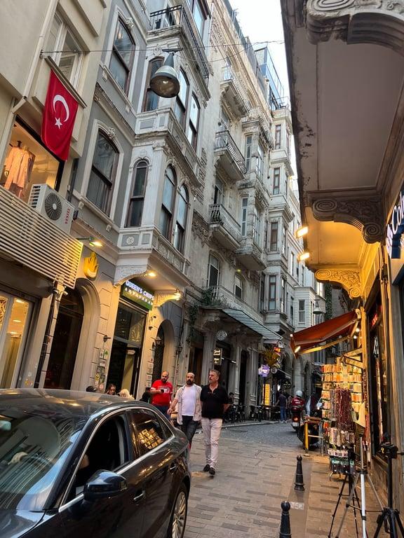 Şimdi Asmalımescit fotoğraf 7