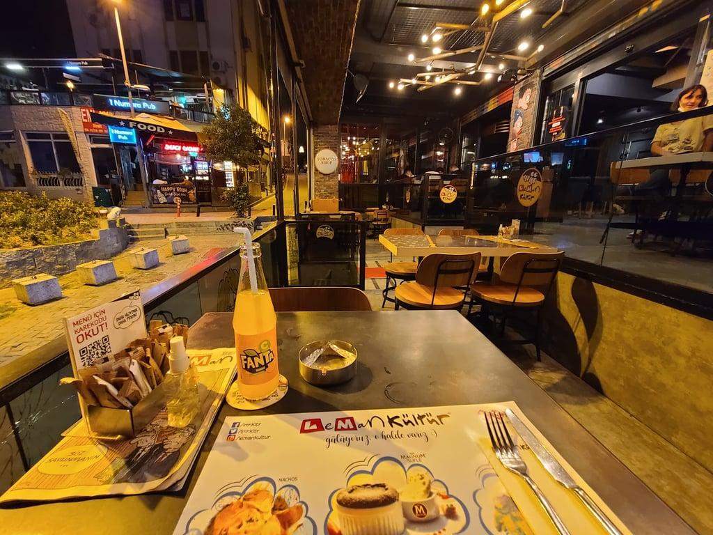 İf Food & Drink fotoğraf 3