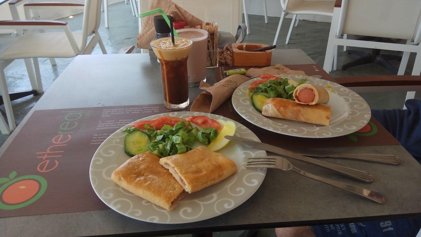 Ethereal | snack n' coffee fotoğraf 7