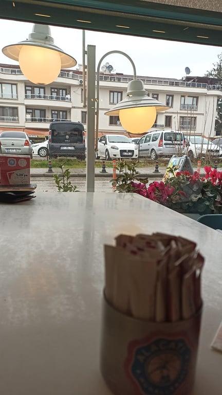 Alaçatı Muhallebicisi Düzce Cadde fotoğraf 2