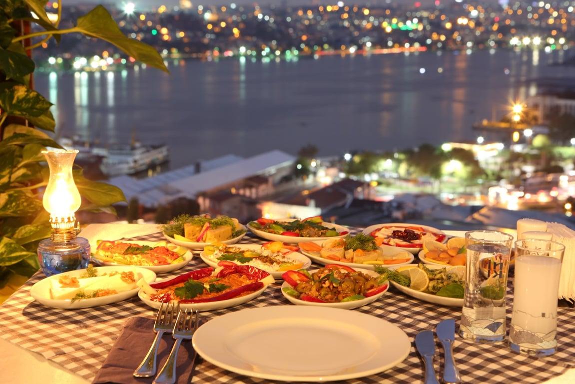 Pera Adali Restaurant Yeni Nesil Live / STAGE fotoğraf 1