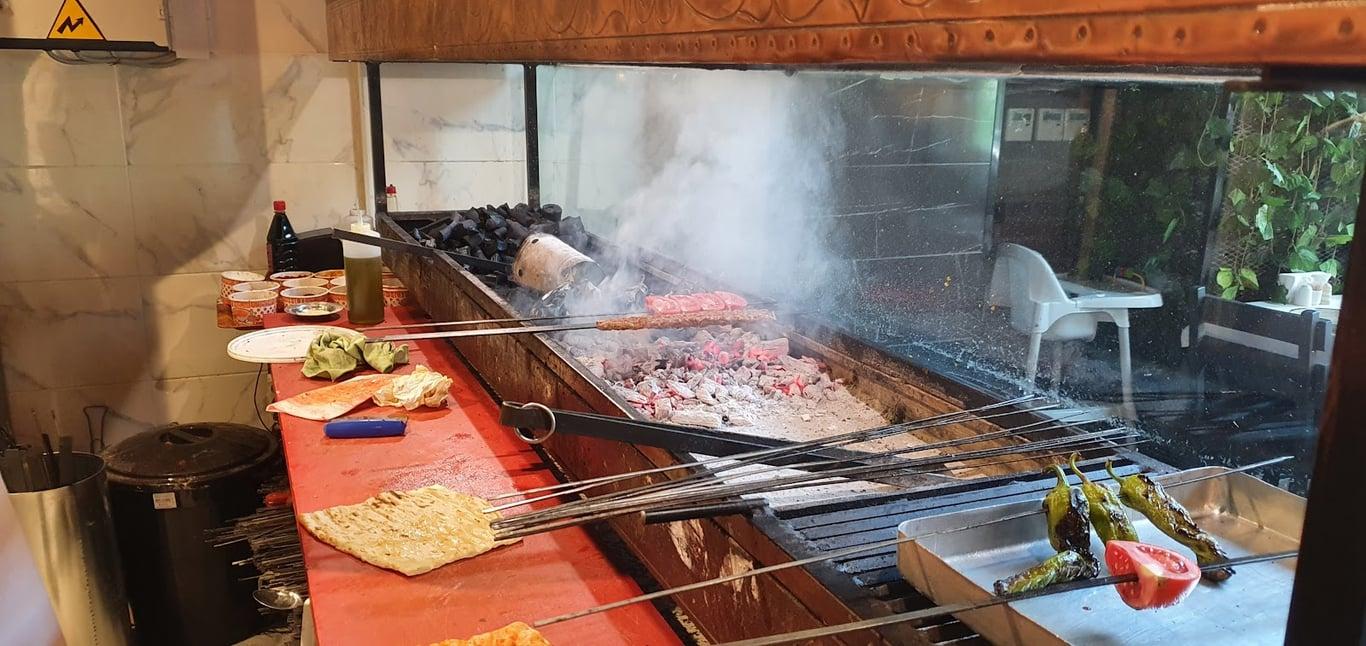 WOOD KEBAP & RESTAURANT fotoğraf 4