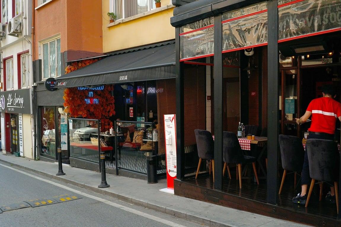Naomi Sushi Bar | Bebek fotoğraf 6