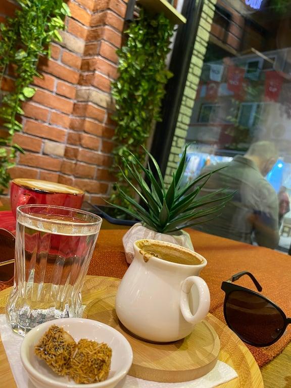 Coffee Mood No:50 & Çeşme fotoğraf 2