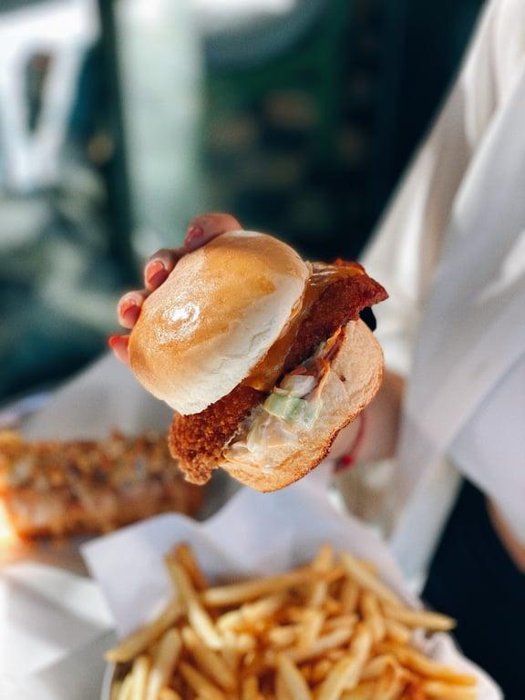 Depo Burger fotoğraf 7