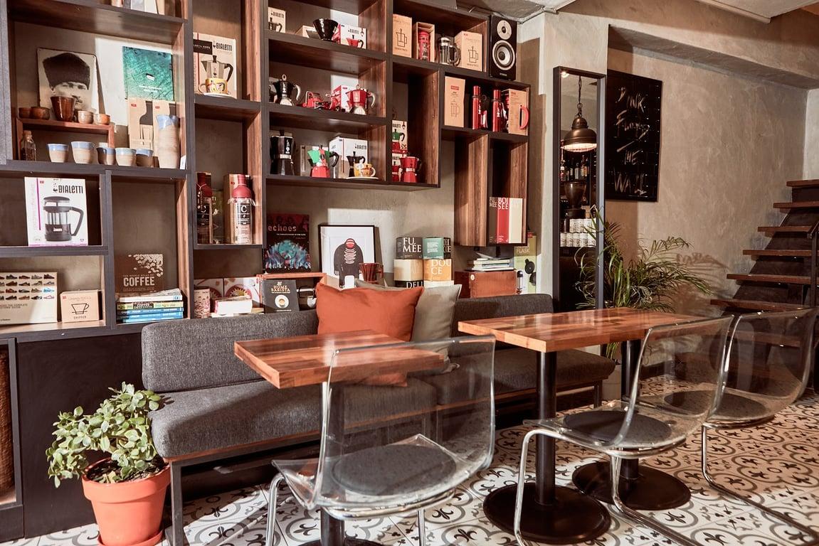 Local Cups Coffee Society Alaçatı