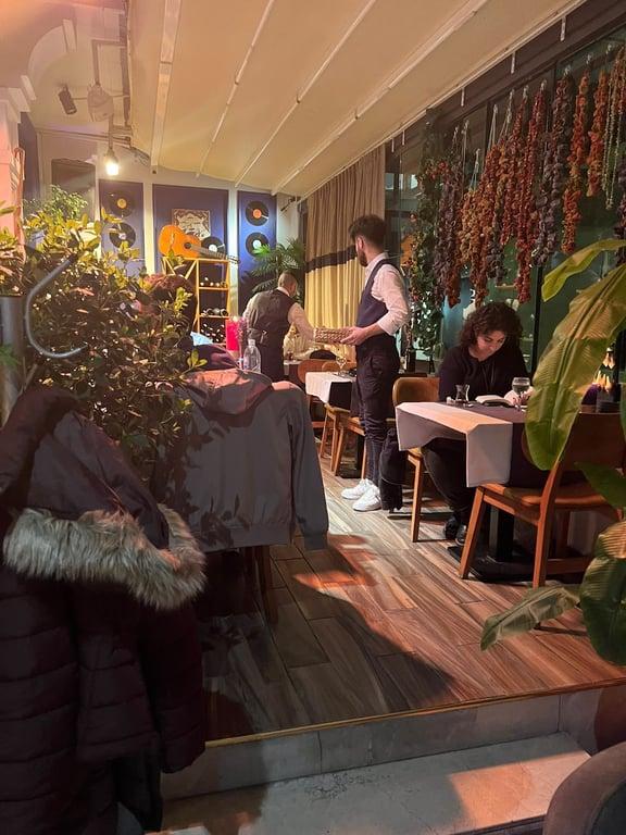 Novas Hagiasophia Restaurant fotoğraf 3