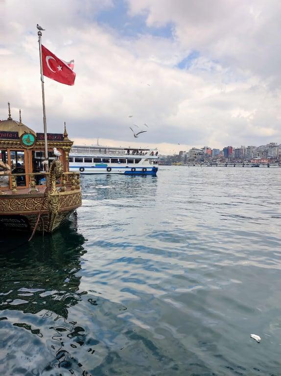 Tarihi Eminönü Balık Ekmek fotoğraf 5
