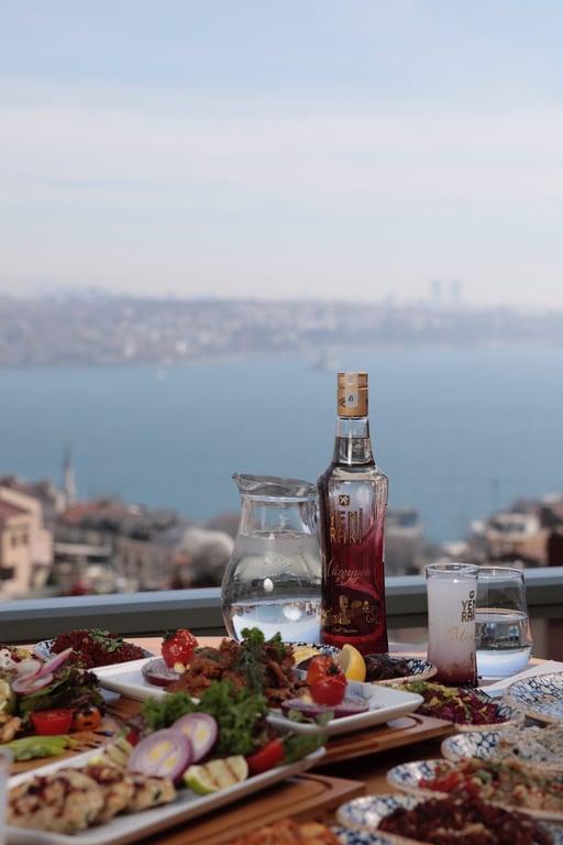 Sil Baştan Cihangir Yeni Nesil Meyhane