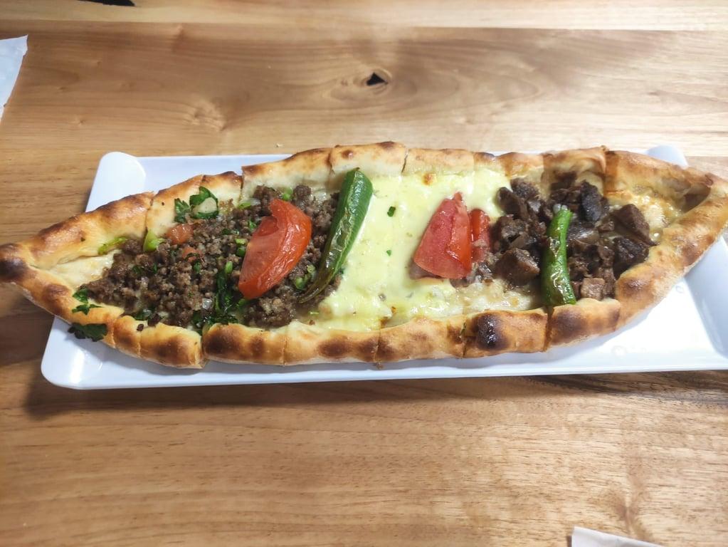 Huzur Pide & Kebap fotoğraf 2