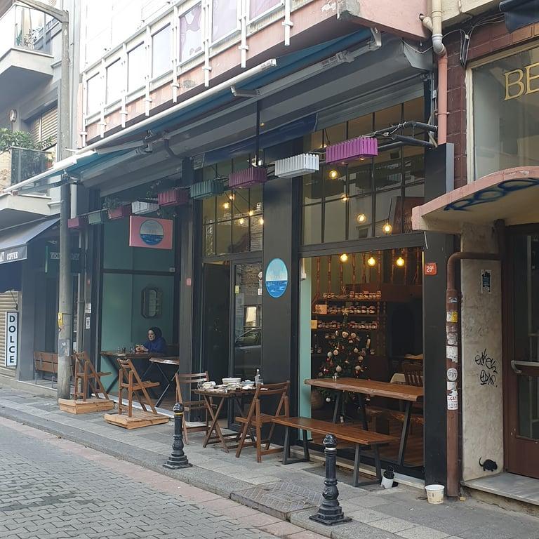 Deniz Nadide DURU BREAKFAST Moda fotoğraf 5