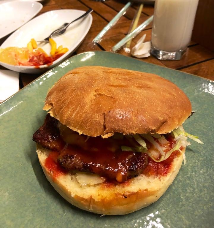 J Burger fotoğraf 17