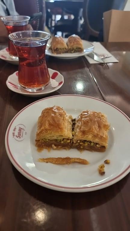 Saray Muhallebicisi - Osmanbey fotoğraf 7