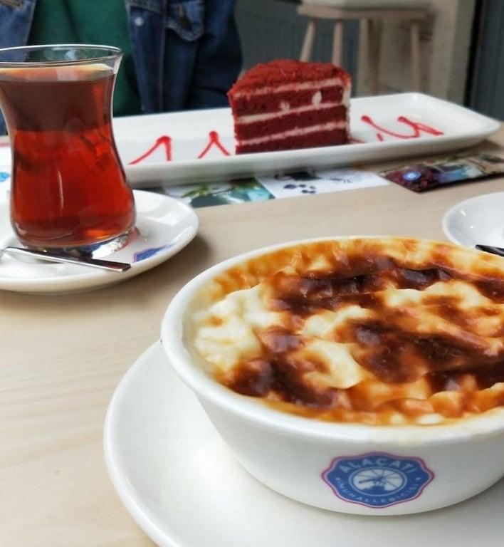 Alaçatı Muhallebicisi Düzce Cadde fotoğraf 1