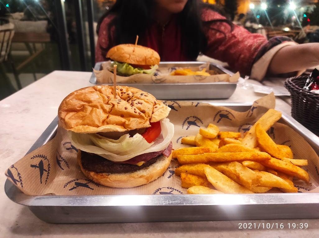 Butcher's Burger fotoğraf 5