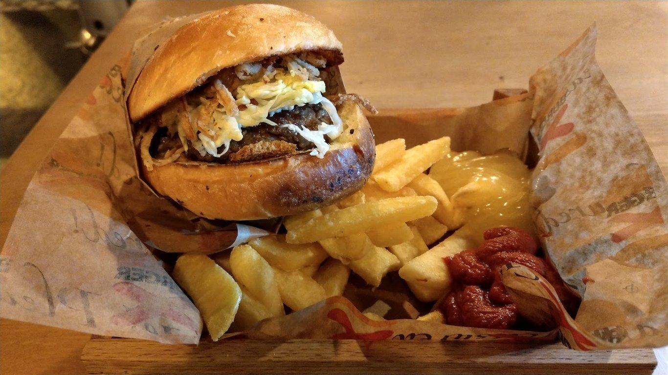 Burger X fotoğraf 9