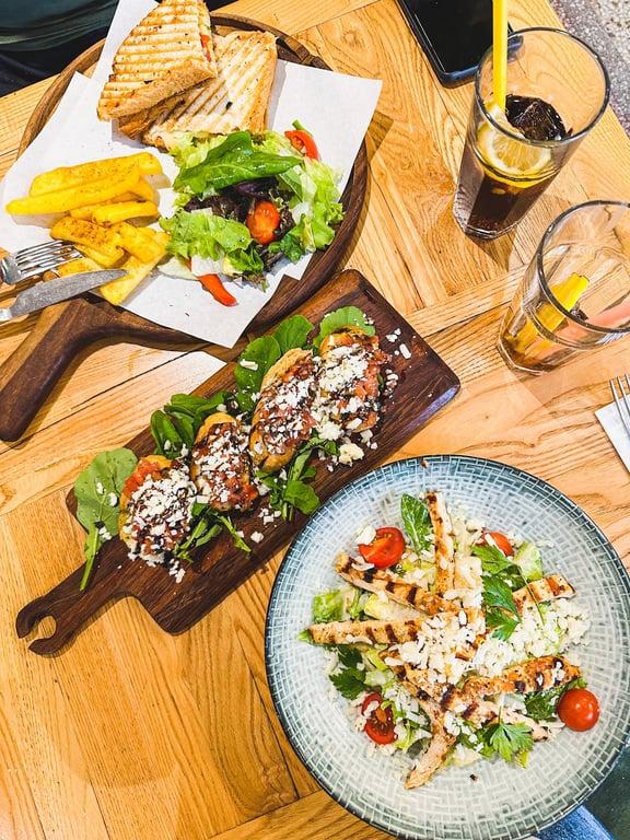 Parole Cafe | Restaurant fotoğraf 7