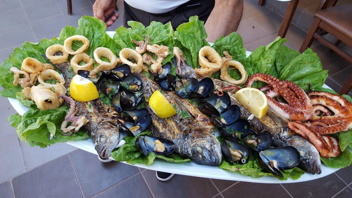 Yorgo Fish Restaurant fotoğraf 6