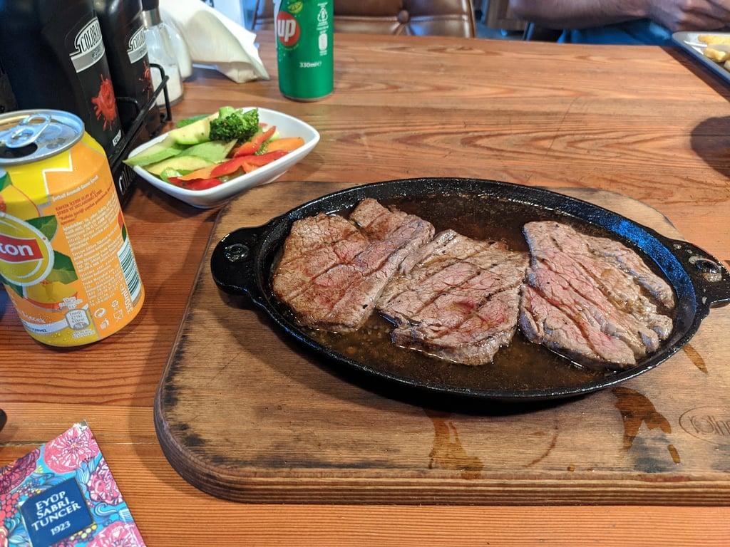 ORA’S STEAK & BURGERS fotoğraf 12