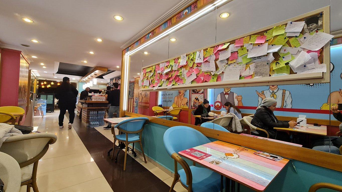 Granny's Waffles Moda fotoğraf 6